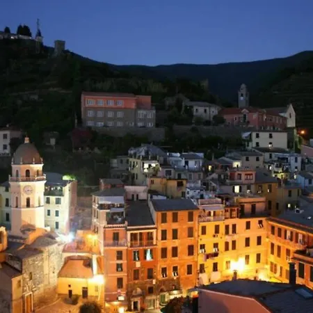 Apartman The Honeymooners' Paradise *