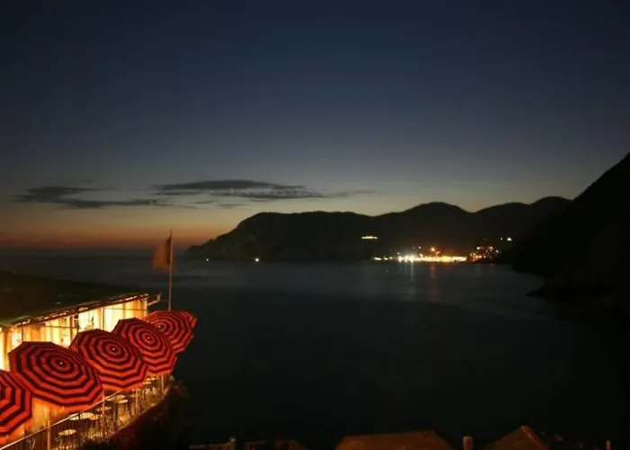 The Honeymooners' Paradise * Vernazza
