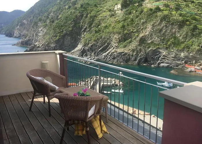 The Honeymooners' Paradise
